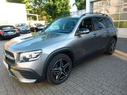 Grau Gebraucht 2023 Mercedes GLB220 AMG line SUV | 42.940 € (Fairer Preis)