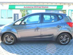Grau Gebraucht 2016 Hyundai ix20 Style Van / Kleinbus | 7.290 € (Guter Preis)