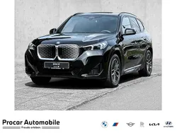 Schwarz Neu 2025 BMW iX1 M Sport SUV | 55.990 € (Fairer Preis)