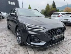 Magnetic grau Neu 2025 Ford Focus ST Limousine | 35.990 € (Superpreis)