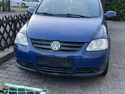 Blau Gebraucht 2009 VW Fox Kleinwagen | 800 € (Guter Preis)