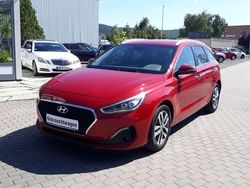 Fiery red / mic (metallic) Gebraucht 2019 Hyundai i30 Trend Kombi | 14.990 € (Guter Preis)