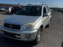 Silber Gebraucht 2001 Toyota RAV4 SUV | 3.499 € (Guter Preis)