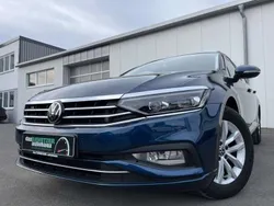 Aquamarinblau Gebraucht 2023 VW Passat Active Kombi | 30.860 € (Guter Preis)