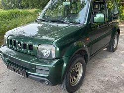 Grün Gebraucht 2009 Suzuki Jimny SUV | 9.399 € (Fairer Preis)