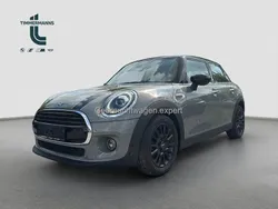 moonwalk grey (metallic) Gebraucht 2020 Mini Cooper Kleinwagen | 20.690 € (Fairer Preis)
