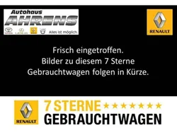 Black pearlschwarz metallic (metallic) Gebraucht 2023 Renault Captur SUV | 23.500 € (Etwas zu teuer)