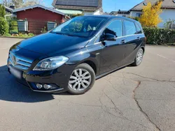 Schwarz Gebraucht 2012 Mercedes B180 Van / Kleinbus | 9.500 € (Etwas zu teuer)