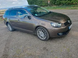 Braun Gebraucht 2011 VW Golf VI Kombi | 3.899 €