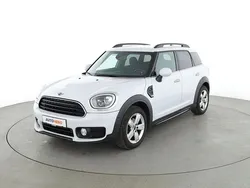 Weiß Gebraucht 2018 Mini One D Countryman SUV | 17.890 €