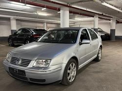 Silber Gebraucht 2003 VW Bora Limousine | 3.750 € (Etwas zu teuer)
