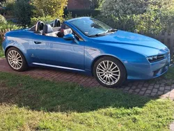 Blau Gebraucht 2007 Alfa Romeo Spider Cabrio | 17.950 € (Etwas zu teuer)