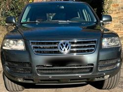 Grau Gebraucht 2007 VW Touareg SUV | 8.950 € (Teuer)