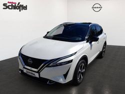 Pearl white pearleffekt/ dach Gebraucht 2024 Nissan Qashqai N-Connecta SUV | 36.900 €
