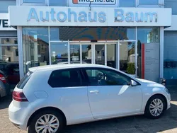 Weiß Gebraucht 2013 VW Golf VII Comfortline Limousine | 7.900 € (Fairer Preis)