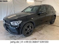 Schwarz Gebraucht 2020 Mercedes GLC300 AMG line SUV | 35.950 € (Fairer Preis)