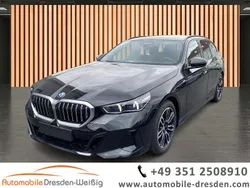 Schwarz Gebraucht 2024 BMW 520 M Sport Kombi | 55.880 € (Superpreis)
