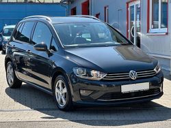 Grau Gebraucht 2015 VW Golf Sportsvan Van / Kleinbus | 11.995 € (Fairer Preis)