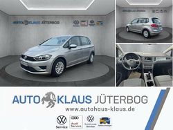 Silber Gebraucht 2014 VW Golf Sportsvan Trendline Van / Kleinbus | 13.995 € (Teuer)