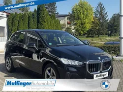 Schwarz 2 (metallic) Gebraucht 2022 BMW 218 Active Tourer Van / Kleinbus | 24.820 € (Guter Preis)