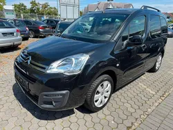 Schwarz Gebraucht 2018 Citroën Berlingo Shine Van / Kleinbus | 9.990 € (Superpreis)