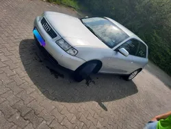 Silber Gebraucht 1998 Audi A3 Ambiente Kleinwagen | 1.000 € (Fairer Preis)