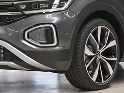 Grau (indiumgrau metallic) Neu 2025 VW T-Roc Style SUV | 38.270 € (Fairer Preis)