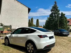 Pearl white multicoat Gebraucht 2023 Tesla Model Y Long Range SUV | 37.990 € (Guter Preis)