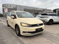 Gebraucht 2017 VW Touran Comfortline Van / Kleinbus | 6.390 €