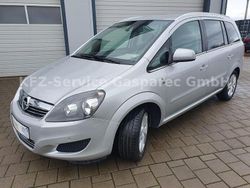 Silber Gebraucht 2010 Opel Zafira Edition Van / Kleinbus | 4.600 € (Fairer Preis)
