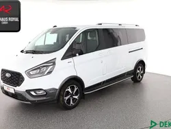 Weiß Gebraucht 2021 Ford Tourneo Custom Active Van / Kleinbus | 36.880 € (Superpreis)
