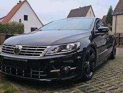 Schwarz Gebraucht 2013 VW Passat Limousine | 15.500 €