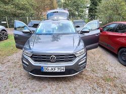 Grau Gebraucht 2021 VW T-Roc Style SUV | 24.999 € (Etwas zu teuer)