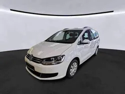 Pure white Gebraucht 2021 VW Sharan Comfortline Van / Kleinbus | 19.200 € (Superpreis)