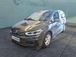 Grau Gebraucht 2024 VW Touran Move Van / Kleinbus | 44.790 €