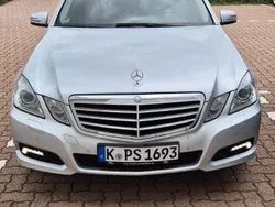 Silber Gebraucht 2009 Mercedes E200 Avantgarde Limousine | 9.000 € (Guter Preis)