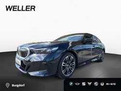 Carbonschwarz (schwarz) Gebraucht 2024 BMW 520 M Sport Limousine | 52.850 € (Superpreis)