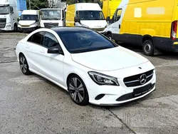 Weiß Gebraucht 2018 Mercedes CLA220 Night Limousine | 20.800 € (Fairer Preis)