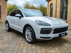 Weiß Gebraucht 2020 Porsche Cayenne SUV | 64.600 € (Etwas zu teuer)