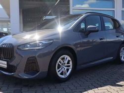 Sparkling kupfergrau Gebraucht 2024 BMW 218 Active Tourer M Sport Van / Kleinbus | 36.490 € (Fairer Preis)