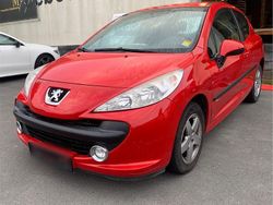 Rot Gebraucht 2009 Peugeot 207 Limousine | 1.200 € (Guter Preis)