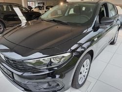 Esterno nero Gebraucht 2024 Fiat Tipo Life Kombi | 21.900 € (Fairer Preis)