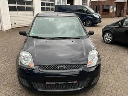 Blau Gebraucht 2006 Ford Fiesta Kleinwagen | 2.300 € (Etwas zu teuer)