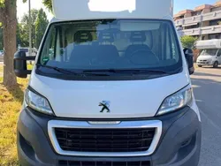 Weiß Gebraucht 2015 Peugeot Boxer Van | 18.500 €