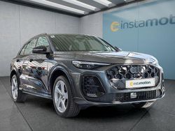 Grau Neu 2025 Audi Q5 S-Line SUV | 66.299 € (Teuer)