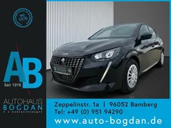 Schwarz Gebraucht 2024 Peugeot 208 Allure Kleinwagen | 17.890 € (Guter Preis)