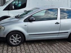 Silber Gebraucht 2007 VW Fox Kleinwagen | 800 € (Superpreis)