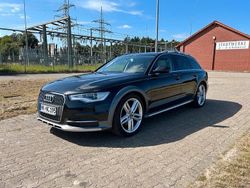Schwarz Gebraucht 2013 Audi A6 Ambiente Kombi | 15.900 € (Teuer)