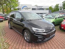 Schwarz Gebraucht 2022 VW Touran Comfortline Van / Kleinbus | 29.990 € (Fairer Preis)