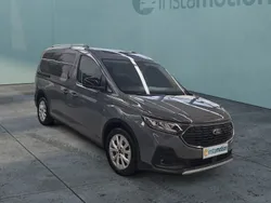 Grau Gebraucht 2023 Ford Tourneo Active Van / Kleinbus | 39.780 € (Fairer Preis)